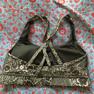 lululemon athletica Intimates & Sleepwear - Lululemon sports bra lululemon athletica Intimates & Sleepwear - Lululemon sports bra